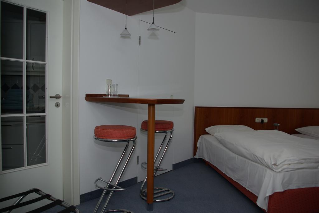 Hotel Alte Bruecke Bad Homburg vor der Höhe Εξωτερικό φωτογραφία